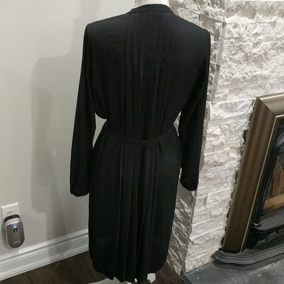New Uniqlo blk pleated semi sheer dress w/pockets - Picture 4 of 5